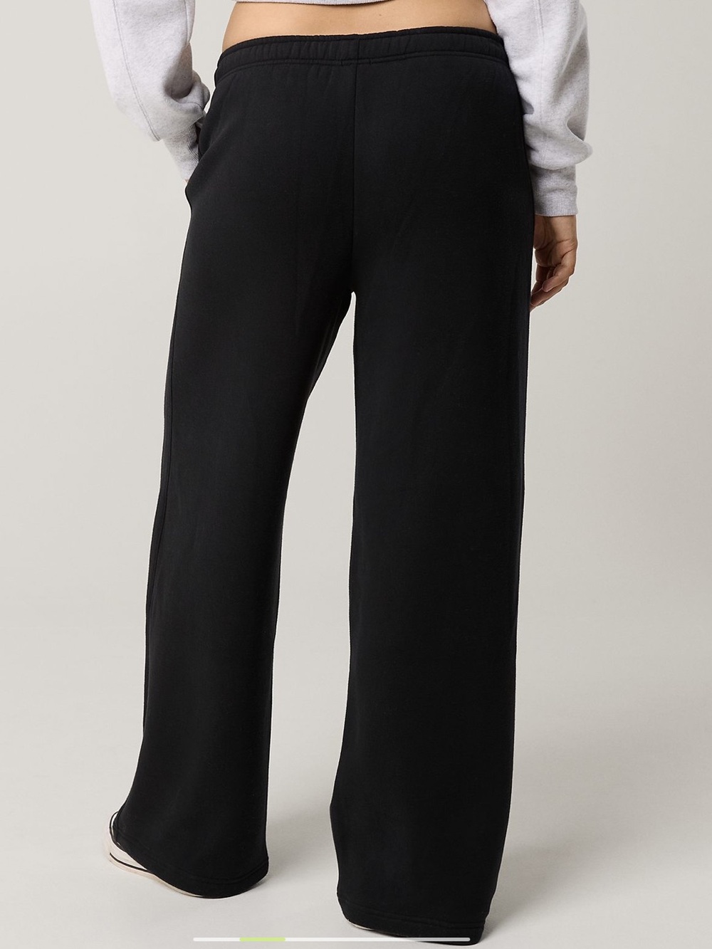 Aerie Cloud Fleece Trouser | True Black
